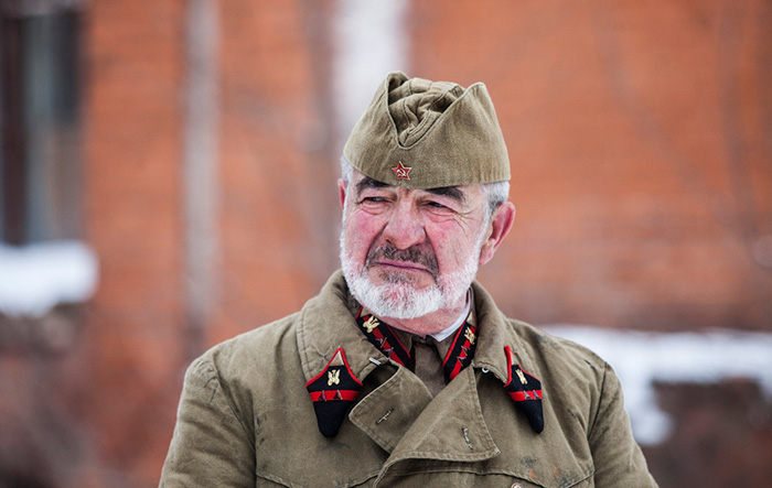 Прощаться не будем, кадры. Прощаться не будем, кадры.