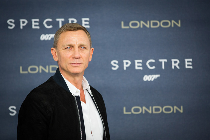 007: , .   :     : 7  : 38
